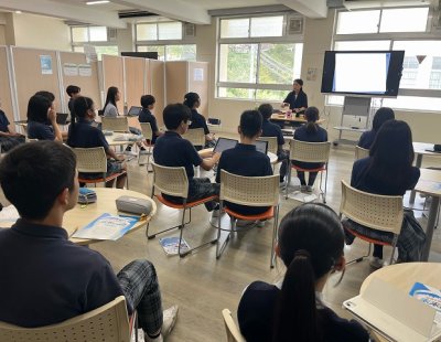 中学2年生キャリアスタディ～東罐興業株式会社　落合様をお招きして～