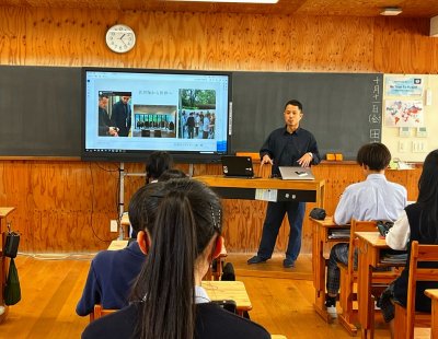 中学2年生　キャリアスタディ～藤戸　剛様をお招きして～