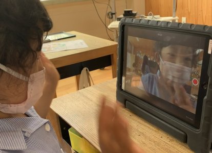 インタビュー動画