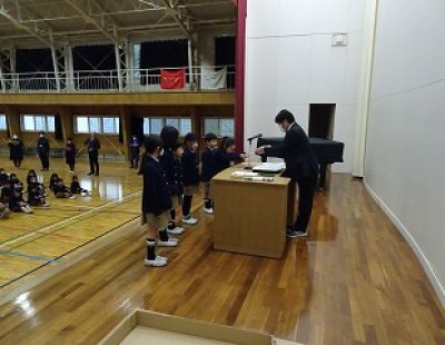 児童集会(表彰)