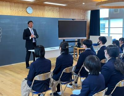中学2年生キャリアスタディ～香田　勲男　様をお招きして～