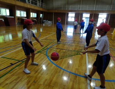 みらい坂56(体育的活動「ニュースポーツ」)