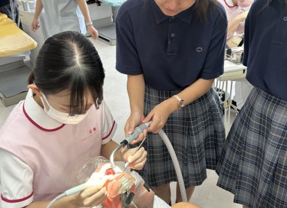 ①