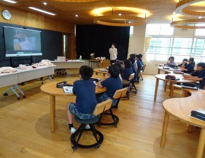 小学5年生　看護の出前授業「ヒトのたんじょう」