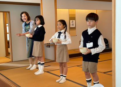 3年2組 茶道 (3)