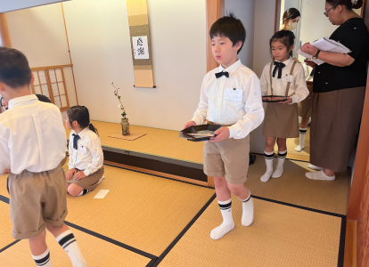 2年1組 茶道_ (3)