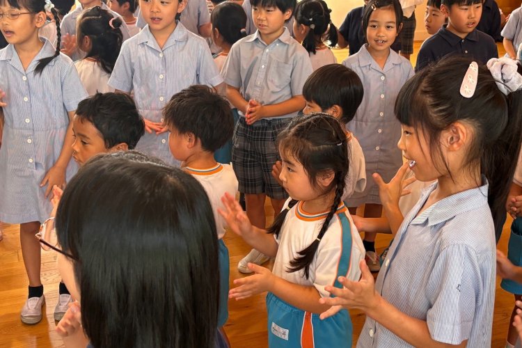 G2 九文幼稚園と英語で交流を行いました！ | 九州文化学園小学校・九州