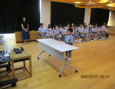令和７年度 １学期終業式・中学校伝達表彰を行いました。