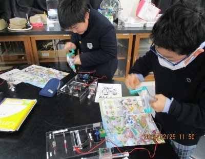 小学3年生、小学6年生　九州電力出前授業