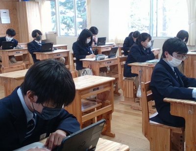 国際基礎学力調査「TOFAS」を行いました。