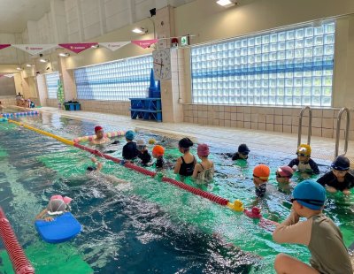 小学１年生 水泳授業