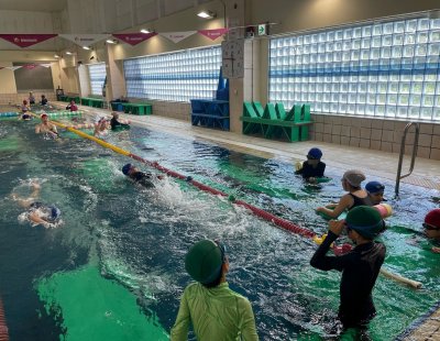 小学４年生 水泳授業