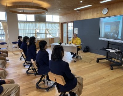多様性について考える　～中学校全学年　人権週間～