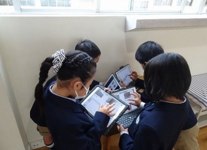 各グループごとに、学校にある消防設備についてタブレットを使ってまとめていきました。