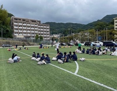 避難訓練「緊急時児童生徒引き渡し」を行いました。