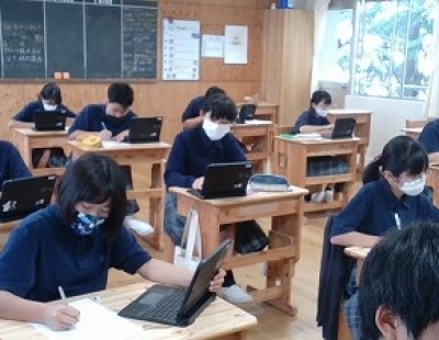 第2回 TOFASを中学校全学年で行いました。