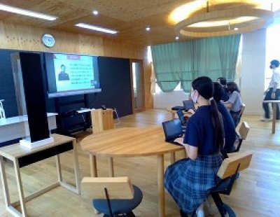 自らの生き方を主体的に考える　～中学2年生　キャリア学習～