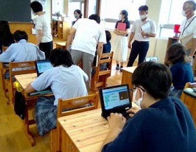 県立佐世保西高等学校の先生方が視察来校がされました。
