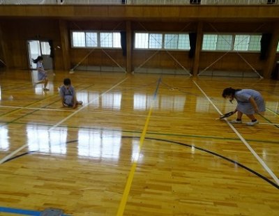 小3「長い長さをはかって表そう」紙飛行機はどれだけ飛んだかな？