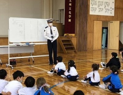 交通安全教室を行いました。