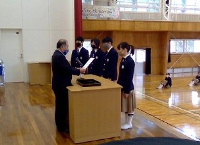 ３学期学級委員の任命式