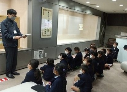 市立図書館へ行ってきました