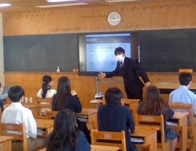 お薬教室を開催しました。（中学１年生）