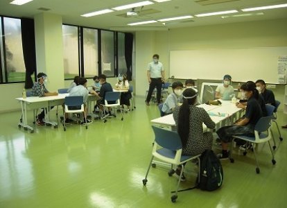 長崎国際大学に行ってきました！（中学２年生）➀