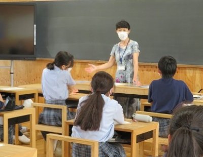 中学２年生が保育学習を行いました！