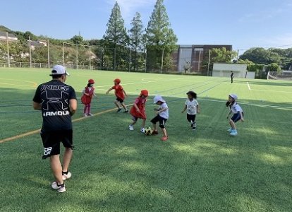 学童でサッカーを行いました！（ポップ体育教室）