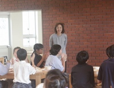 家庭科の田中先生ありがとうございました。