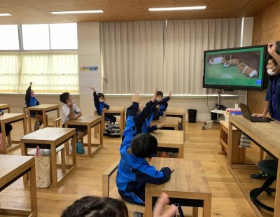 小学1年生　小動物ふれあい体験