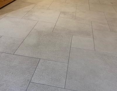 Gallery cleaning