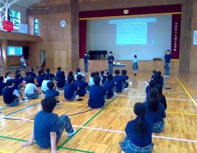 6月の生徒集会を行いました。