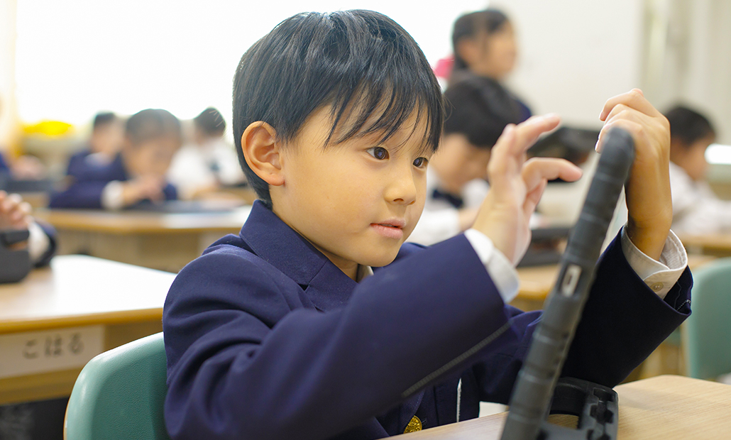 小学校も中学校もICT活用